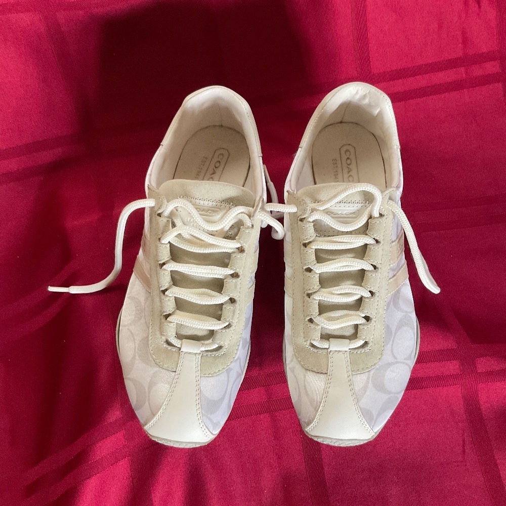 Coach Kate sneakers size 6 1/2. Vintage